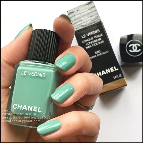 chanel 590 verde pastello|LE VERNIS Esmalte de uñas de larga duración 590 .